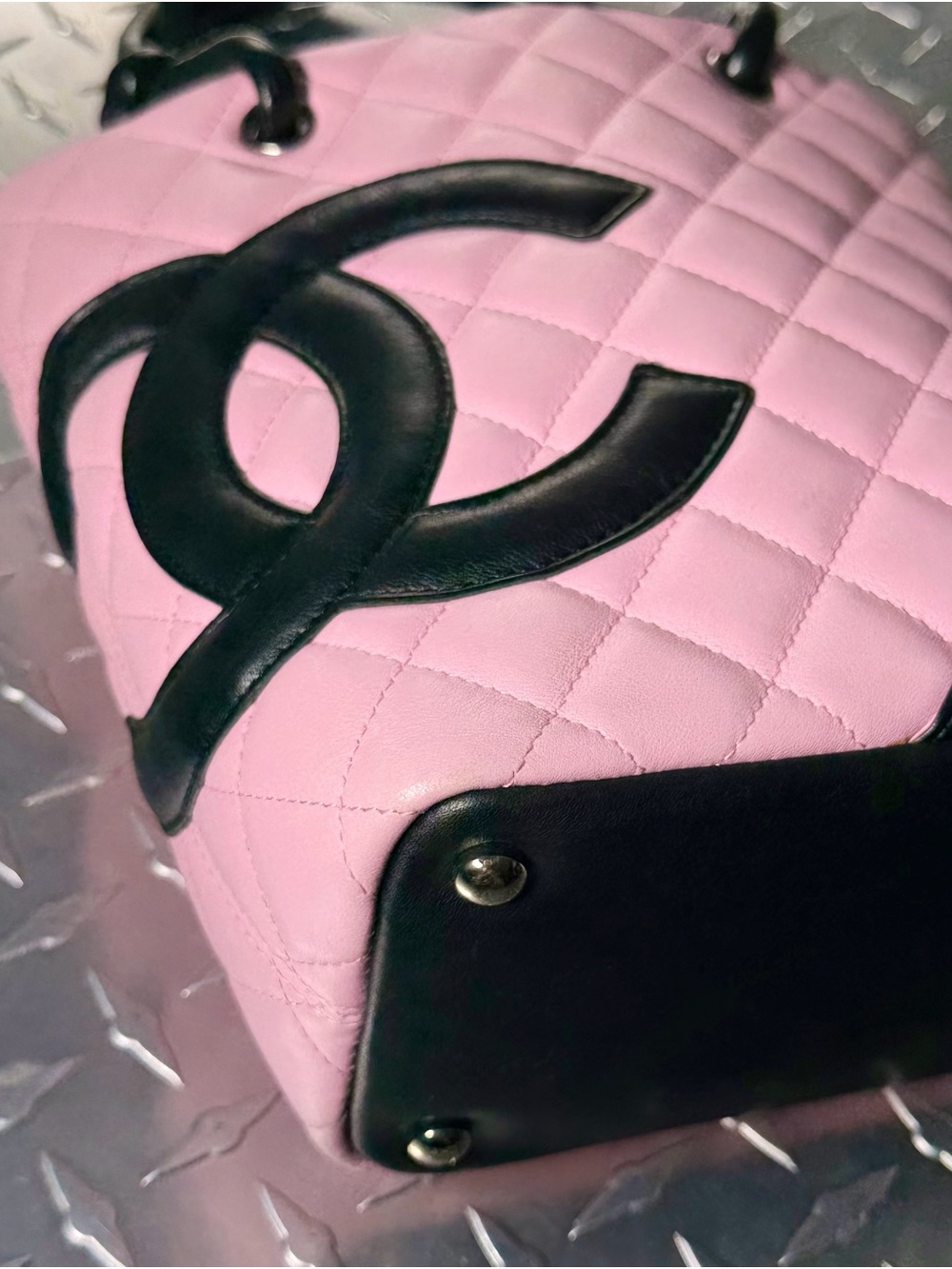 Chanel Vintage Mini Cambon Logo Tote in Pink - Picture 4 of 13